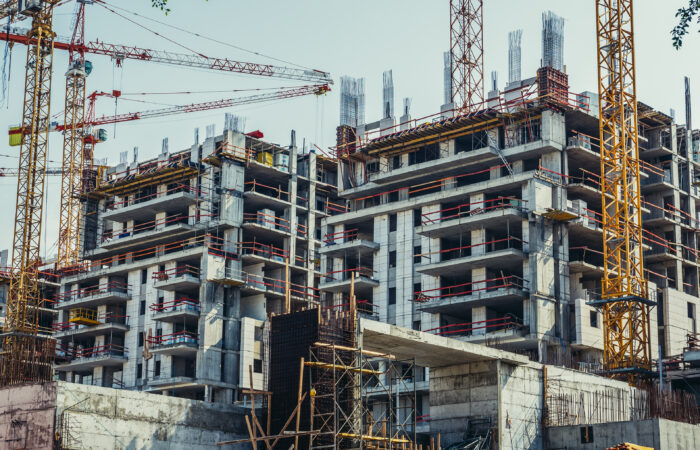 Modern commercial construction site in Tampa, Florida – 2025 office and retail building projects