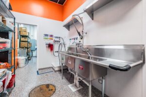 The Peach Cobbler Factory